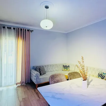 Apartament Blloku Luxury 2 Bedroom