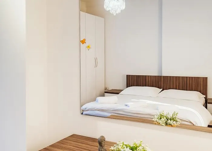 Blloku Luxury 2 Bedroom Apartman *